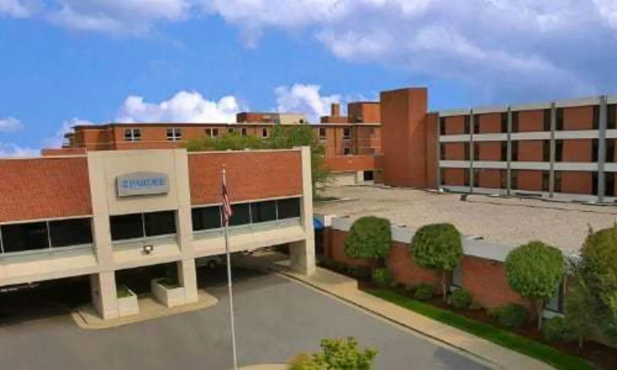 Margaret R. Pardee Memorial Hospital 800 North Justice Street, Hendersonville, NC 28791
